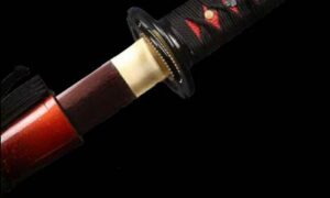 Katana Met Rood Lemmet